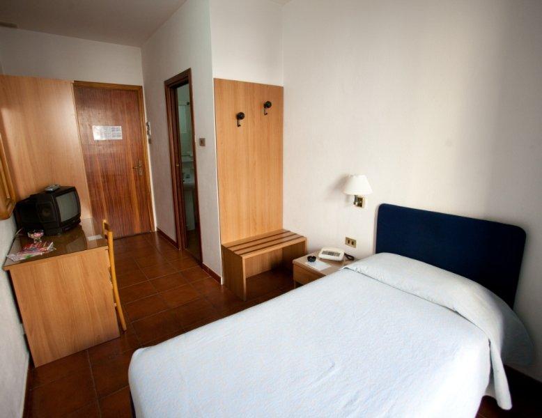 Hotel Regina Μπρίντιζι Εξωτερικό φωτογραφία