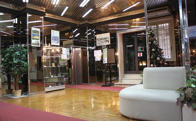Hotel Regina Μπρίντιζι Εξωτερικό φωτογραφία